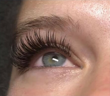 Wimperextensions bij Just Beauty, foto 2